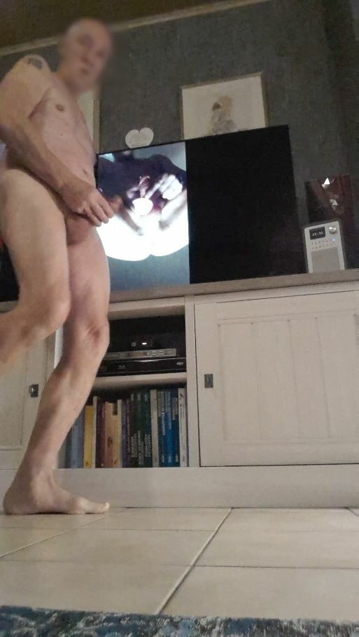 exhibitionist webcam sexshow cumshot tribute to my self #18