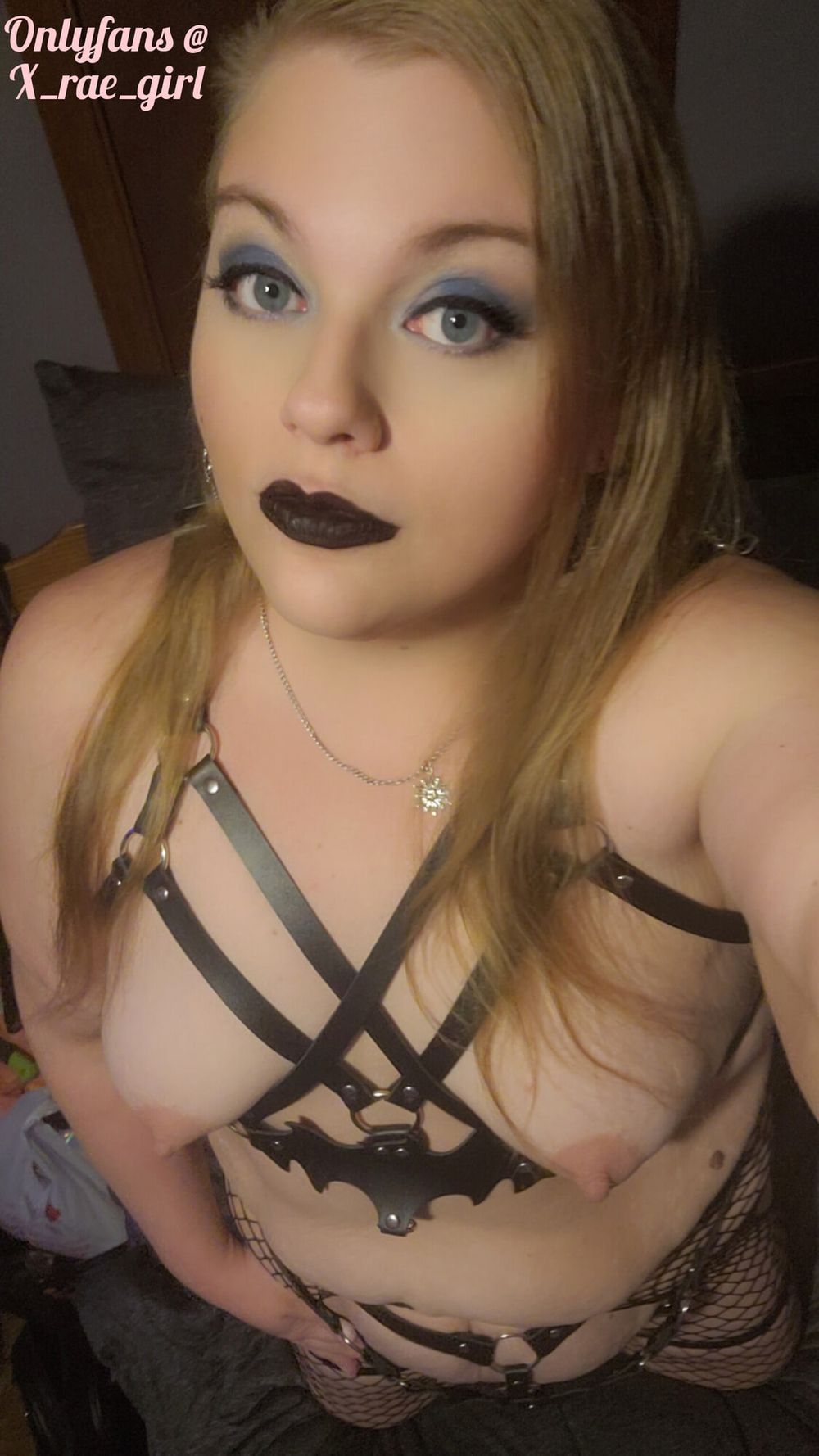 Bbw milf dressed up for Halloween