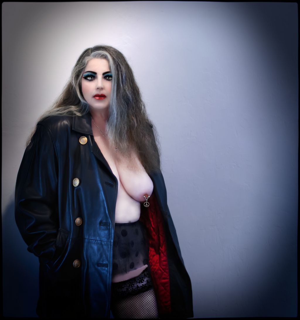 Amélie's Leather Jacket Photoshoot 2022 NY #2