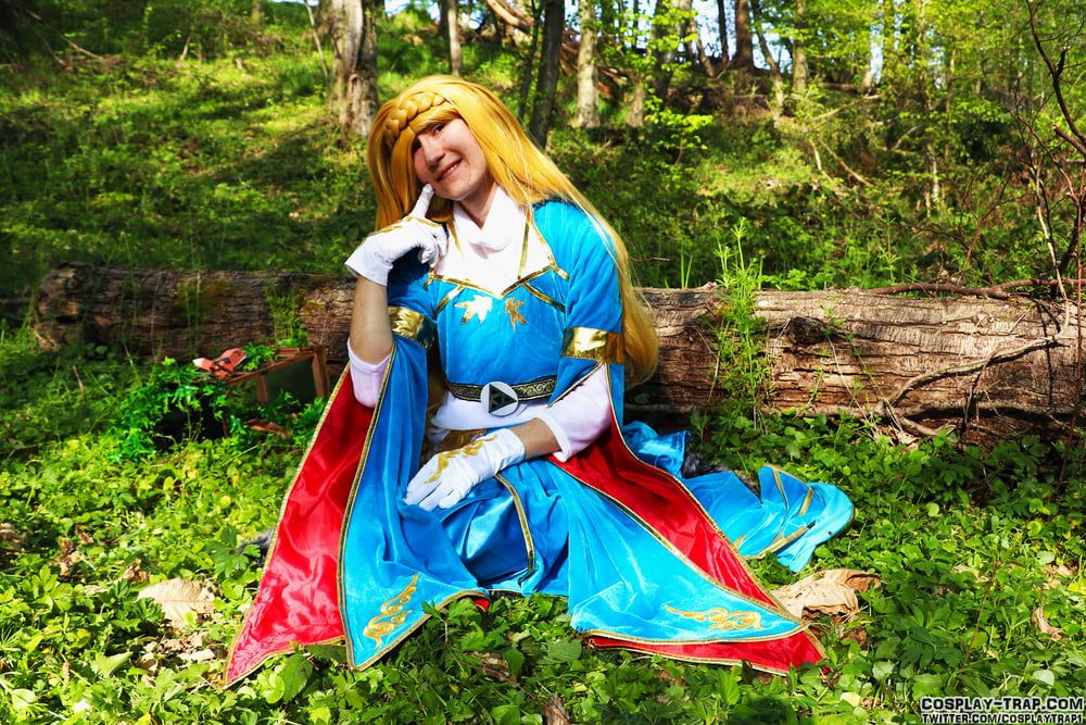 Zelda Frisky Forest Frolic trap Cosplay 