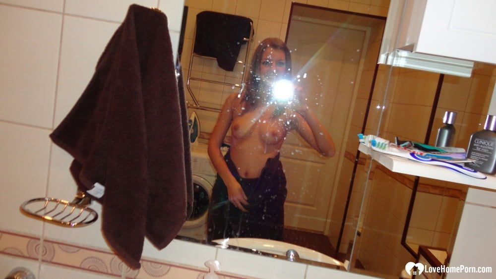 Amateur brunette babe taking selfies before her shower #28