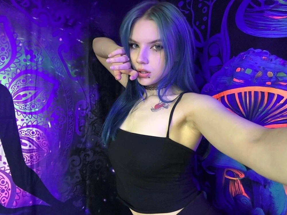 Mia  Free Photos #22