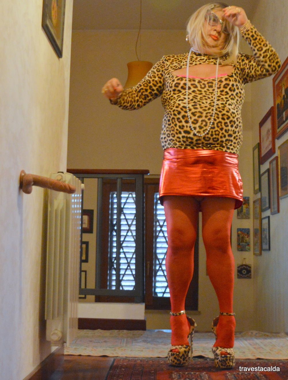 RED AND LEOPARD WHORE #33