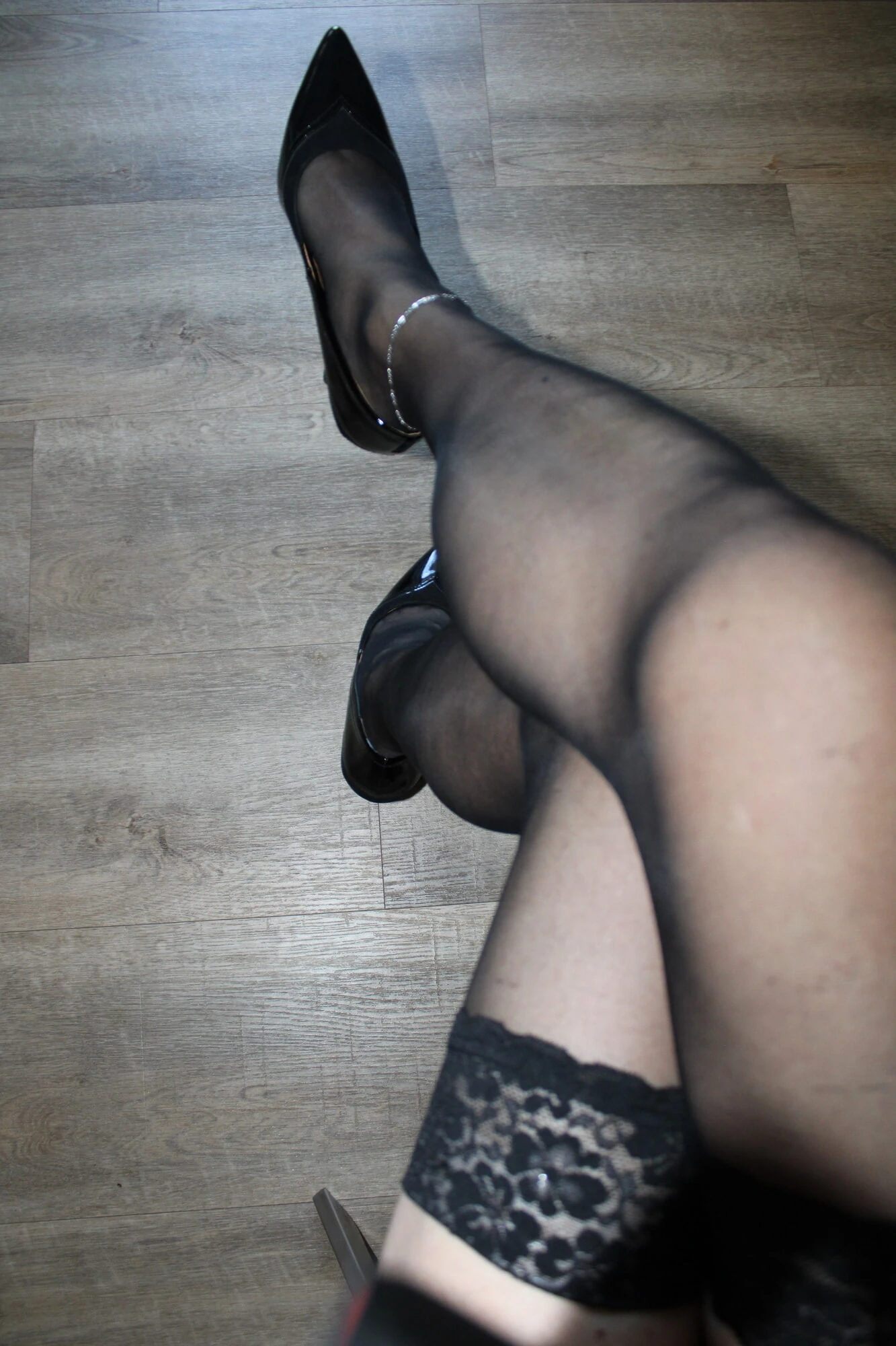 Rafaelas Nylonbeine und sexy Feet #2