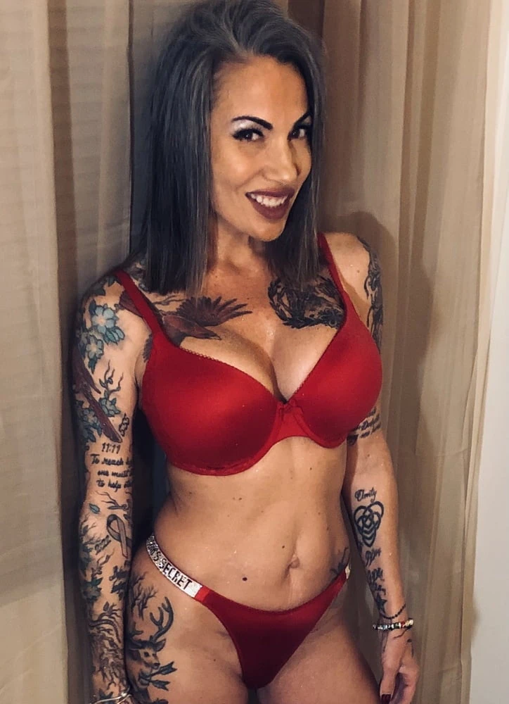 I&#039;m a naughty MILF #5