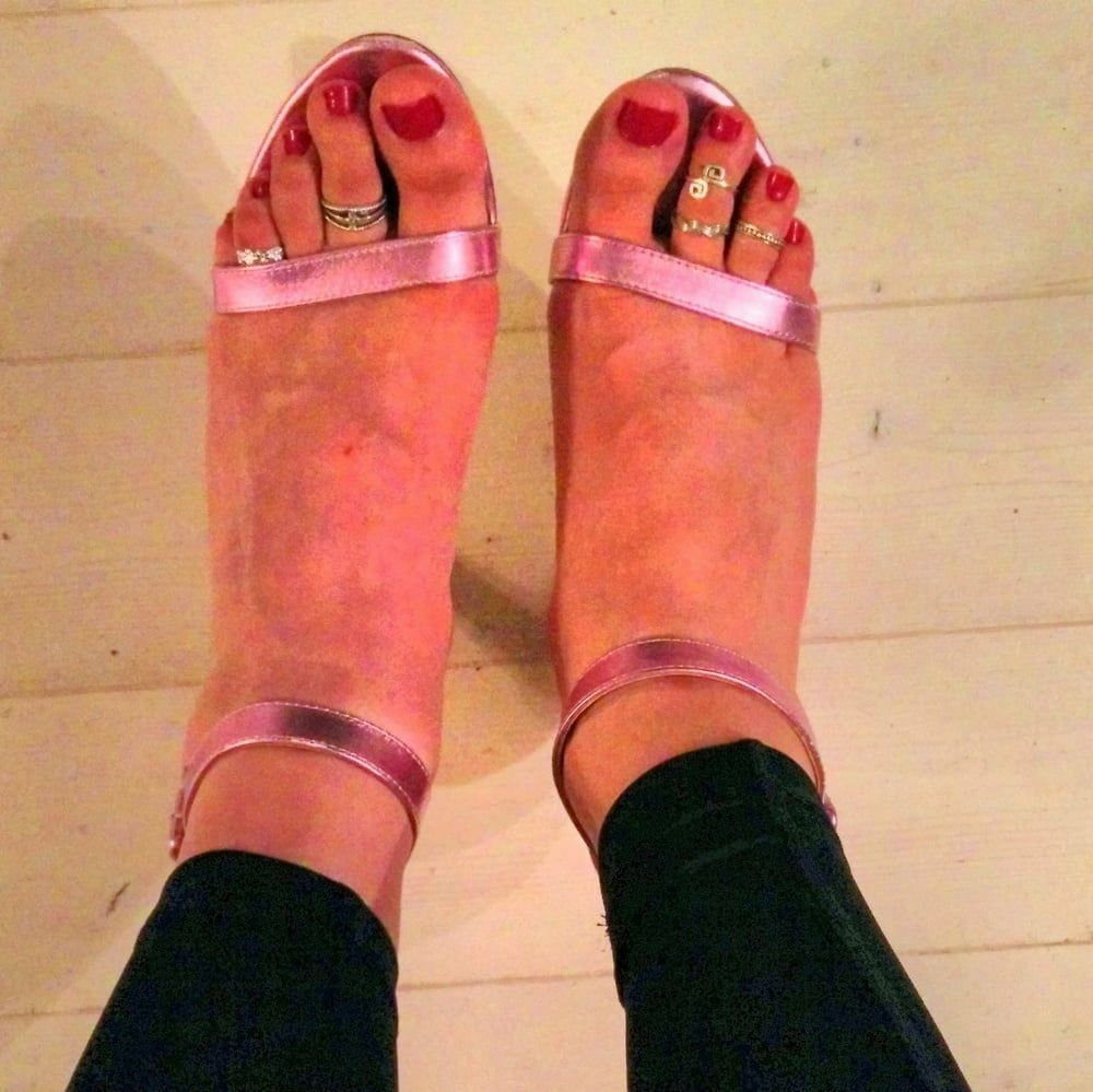 Feet in heels #5