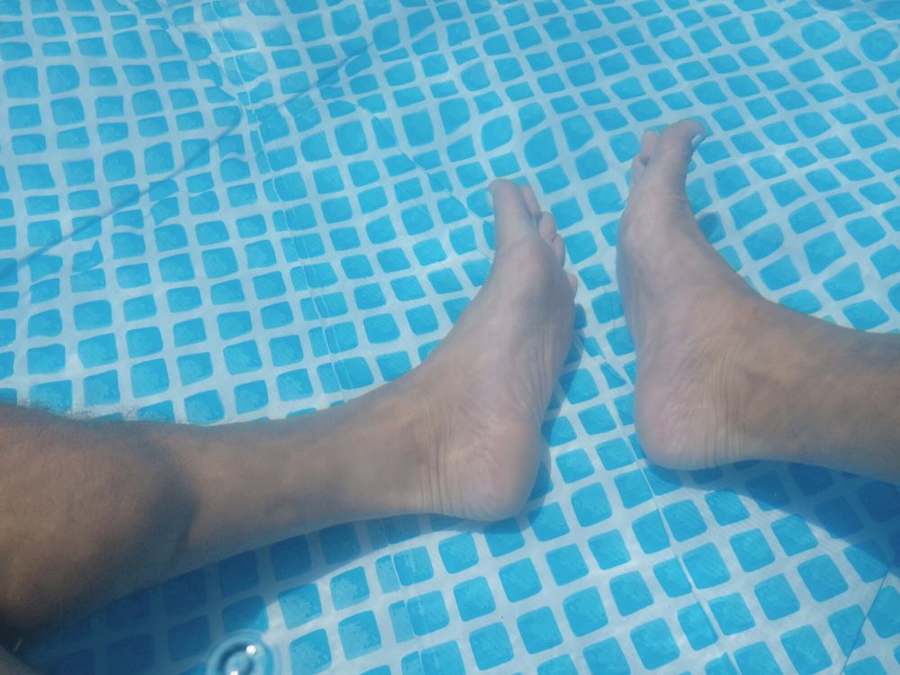 Under water feet 1 #5