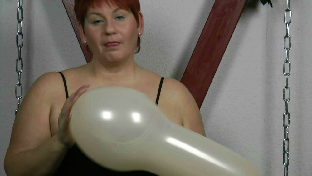 Hot games with balloons #6