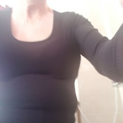 Ladies clothes 