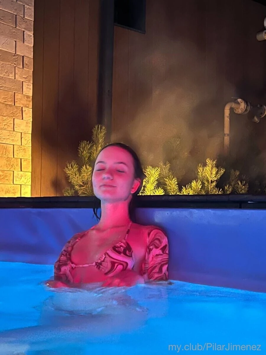 Julia Free Photos #3