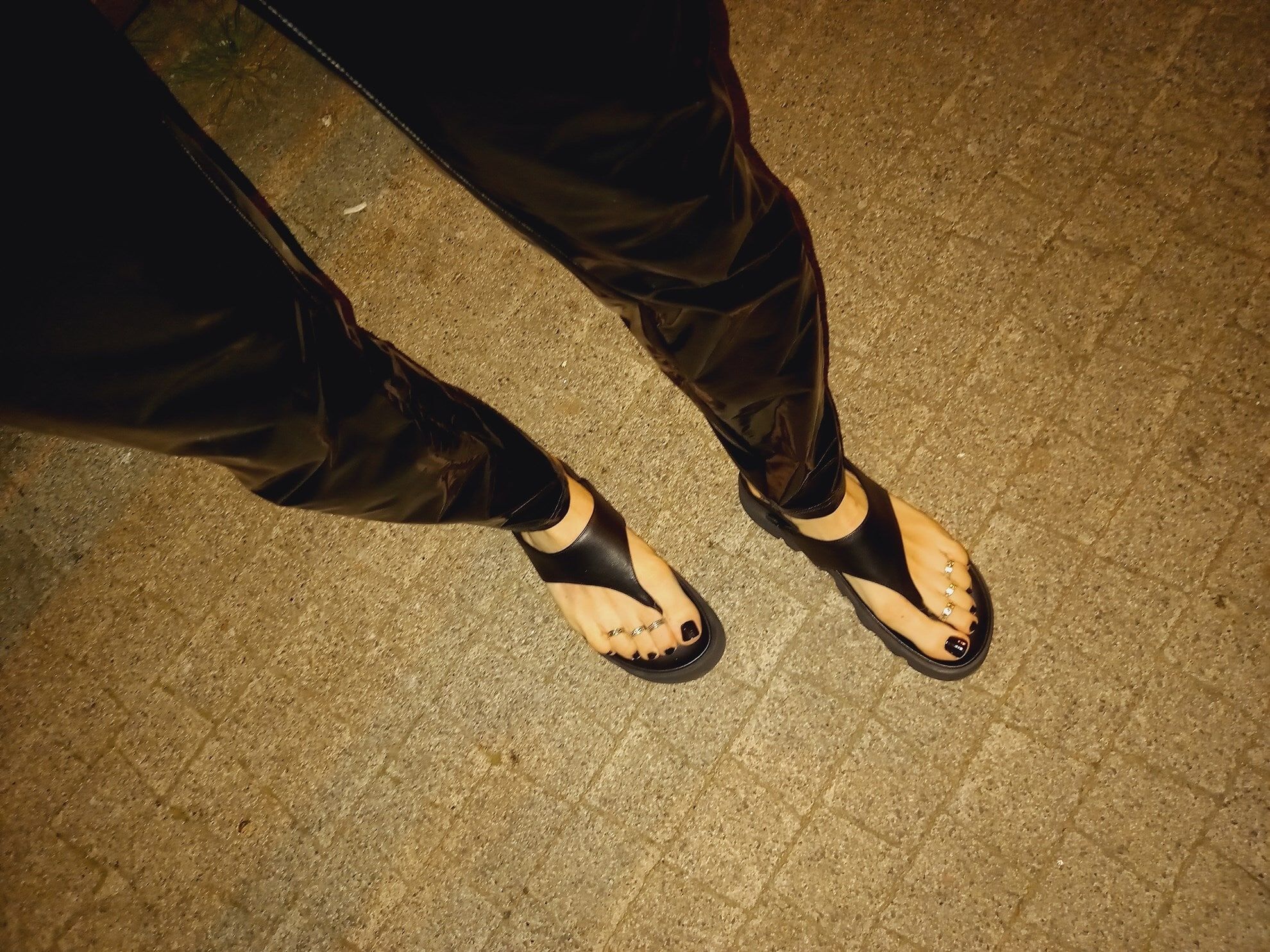 platform flip flops and latex pants #8