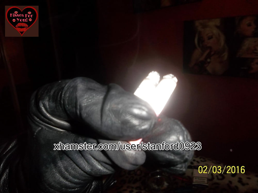 SMOKING SLUT IN RUBBER 2 #11