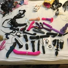 toys