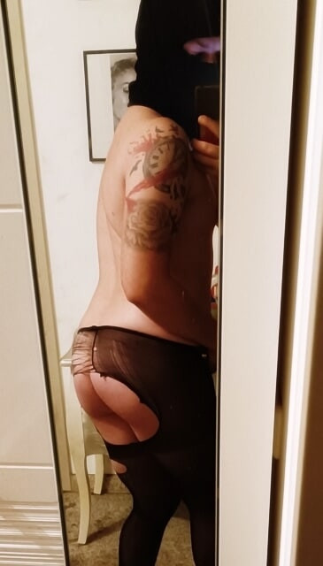 Slutty boy with cute ass