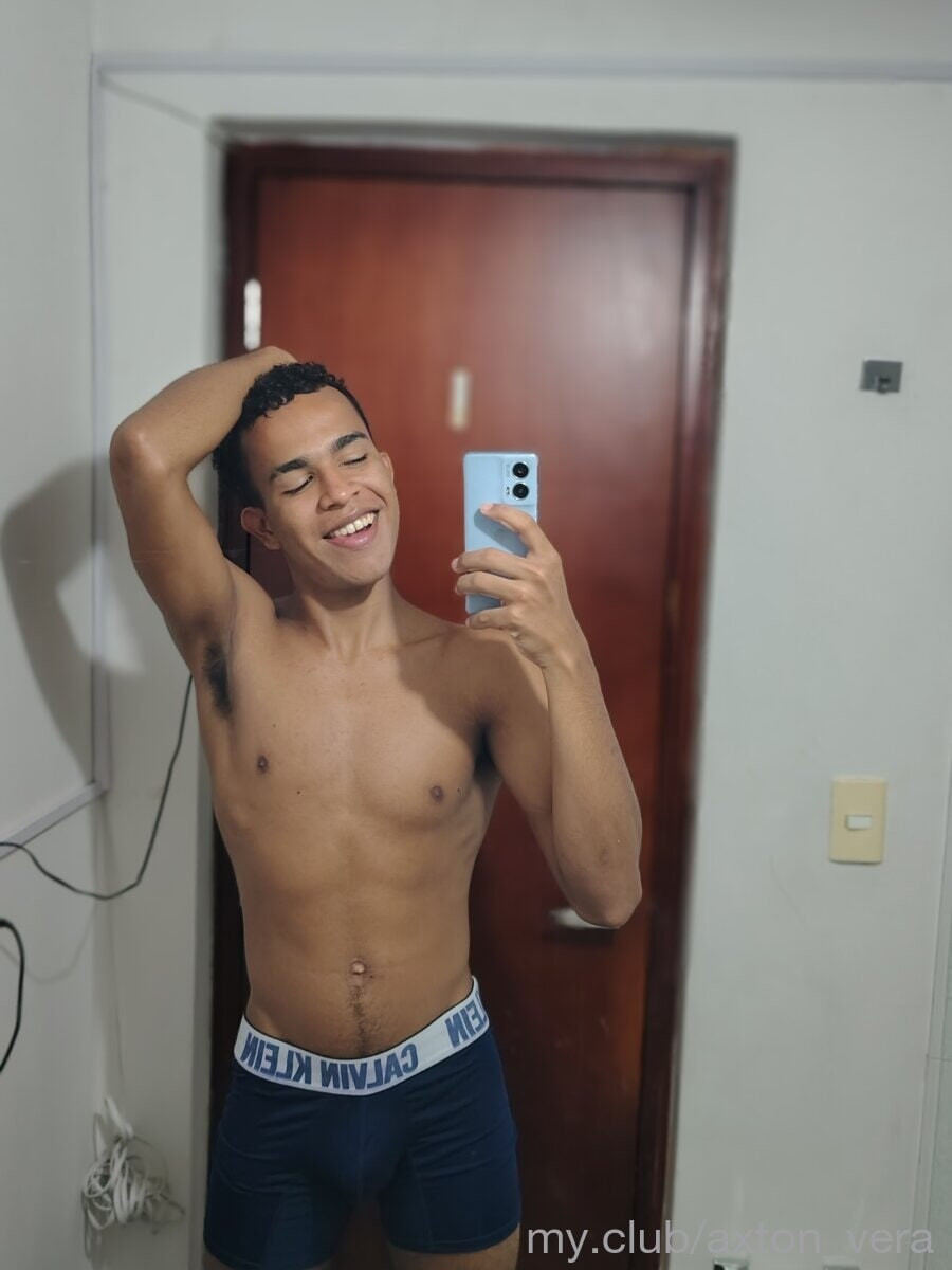 Daniel Vega Free Photos #19