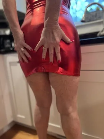 tight red dress         