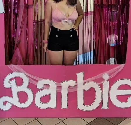 hi barbie         