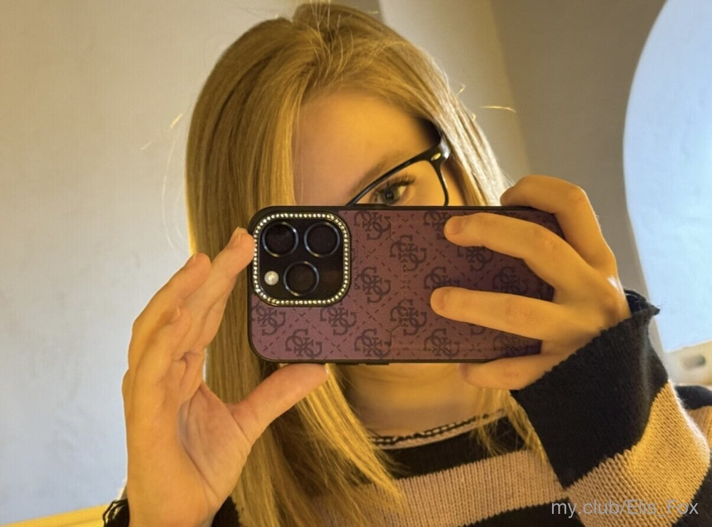 Alice Free Photos #26