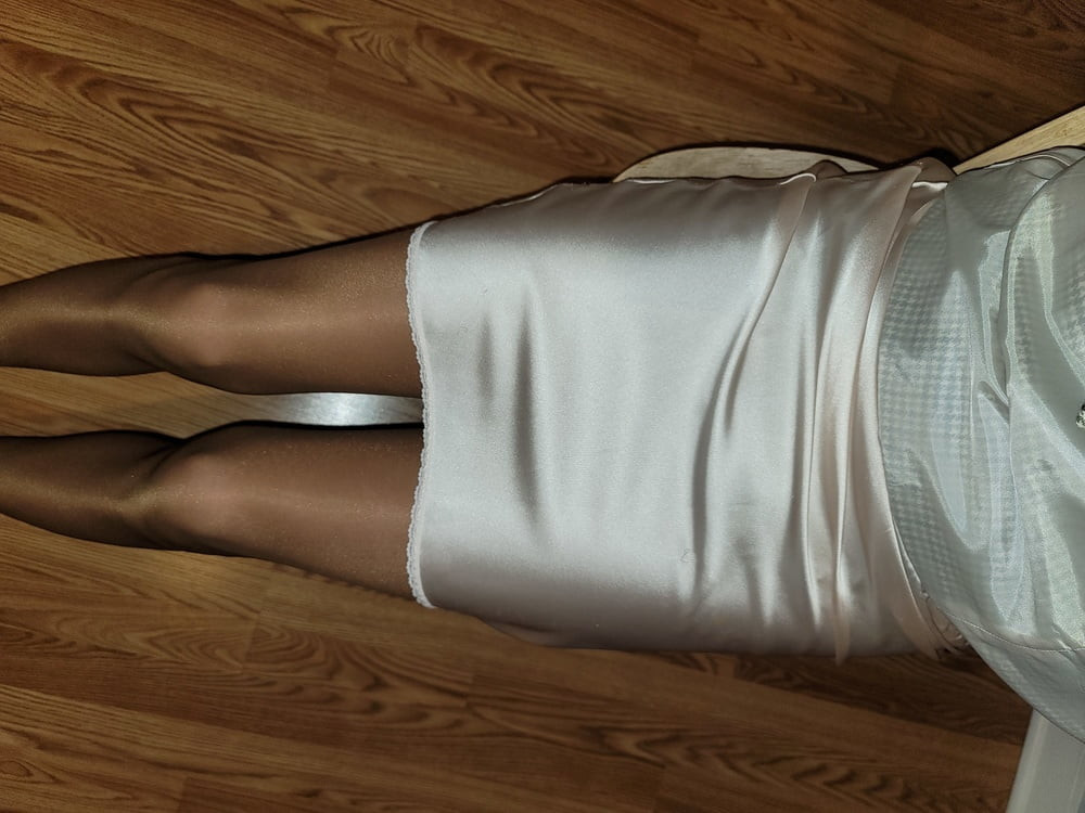 Lined tweed skirt with white silky half slip #26