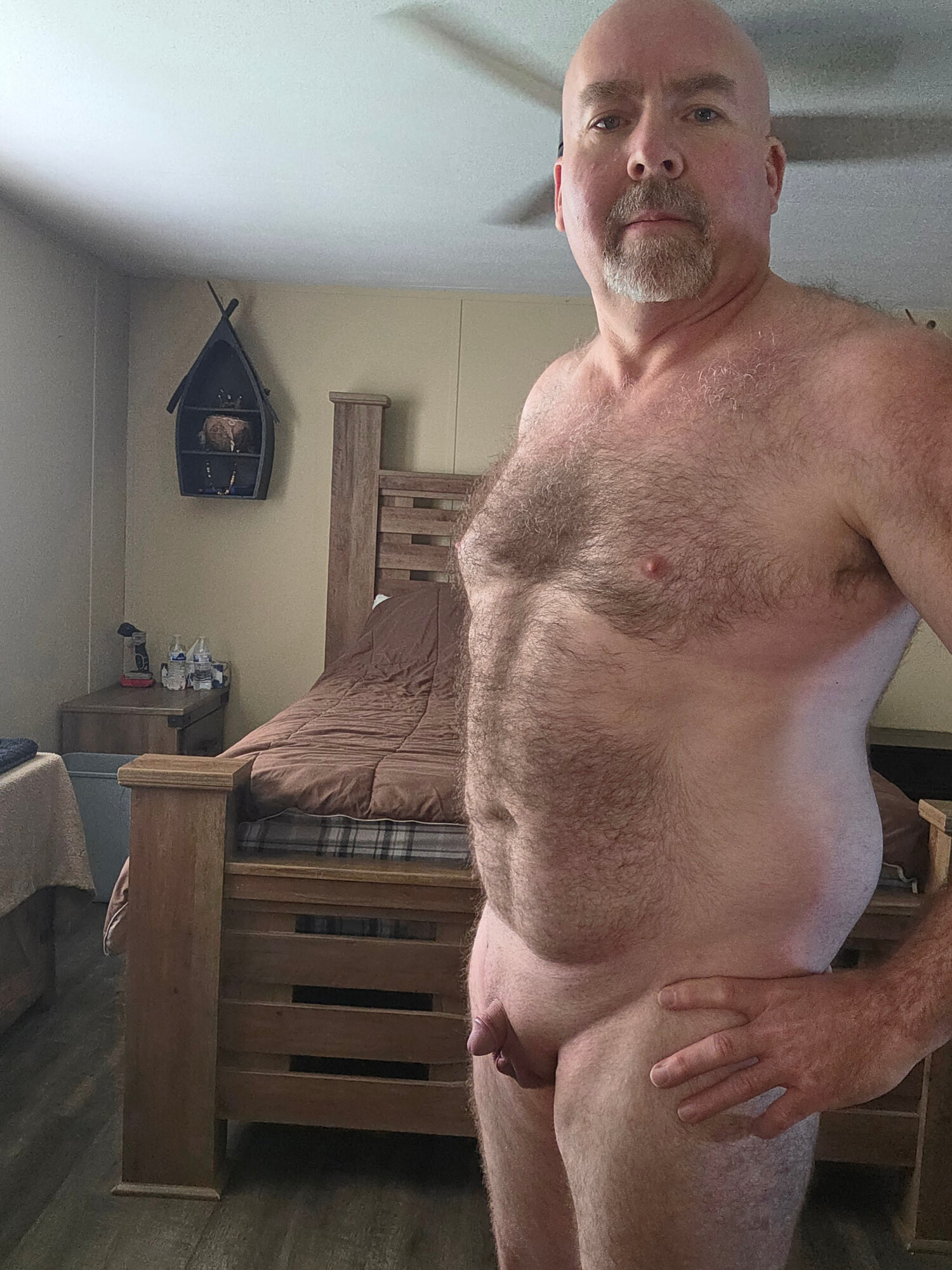 Nude selfie #4