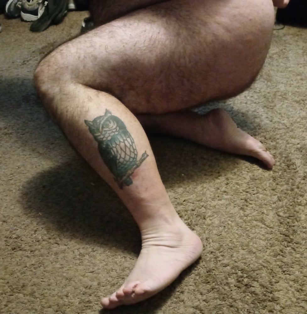 More of my thick, sexy legs and hairy body. #5