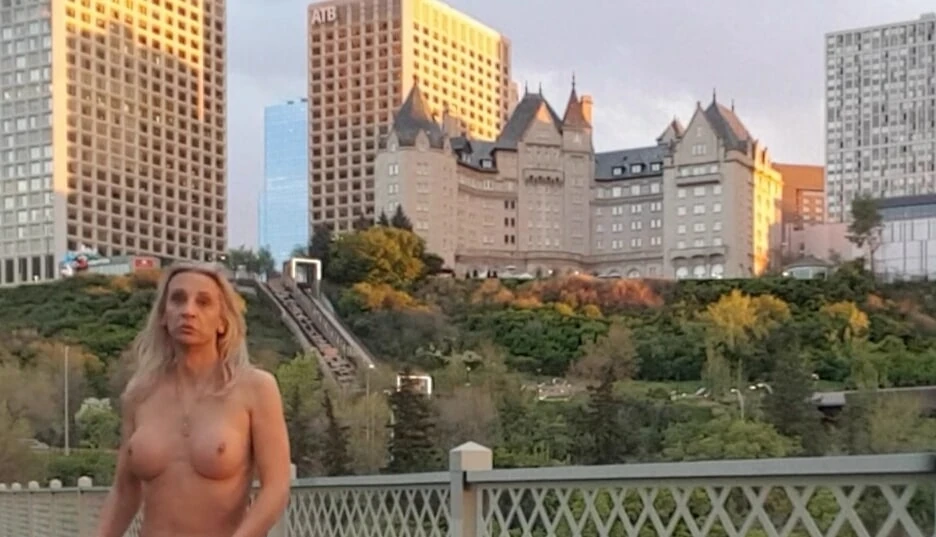Tits on a bridge. #47