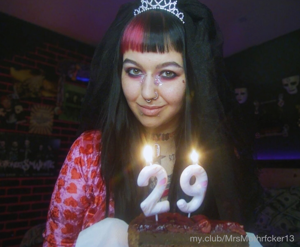 MessalinaHorror 🤡 Free Photos #2