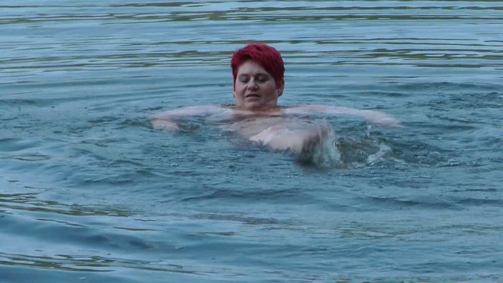 Secretly naked at the lake #4