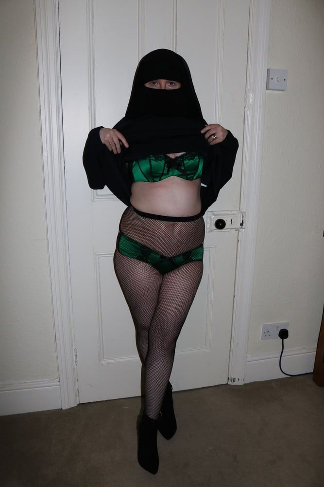 Burqa Niqab Fishnet Pantyhose #15