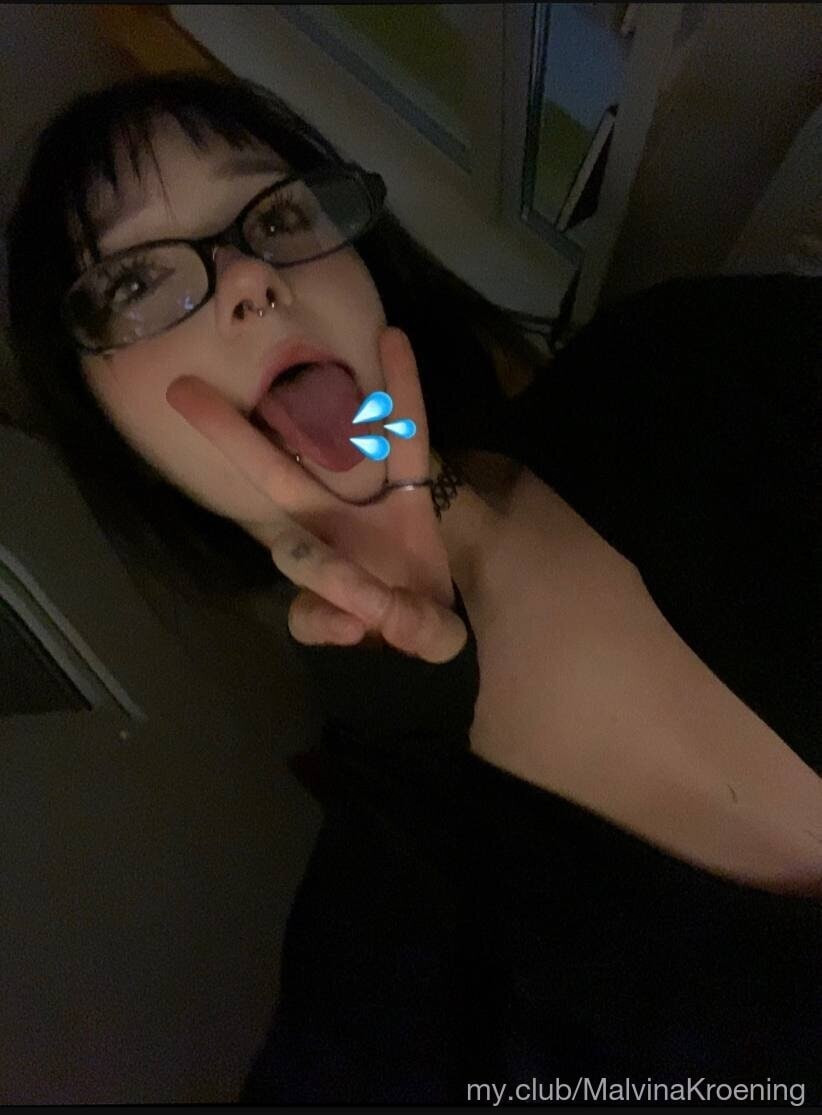 Molly Free Photos #24