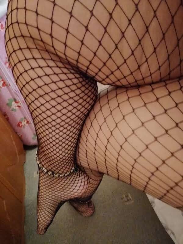 Homemade Wife Chubby PAWG big ass and fishnet tights #10