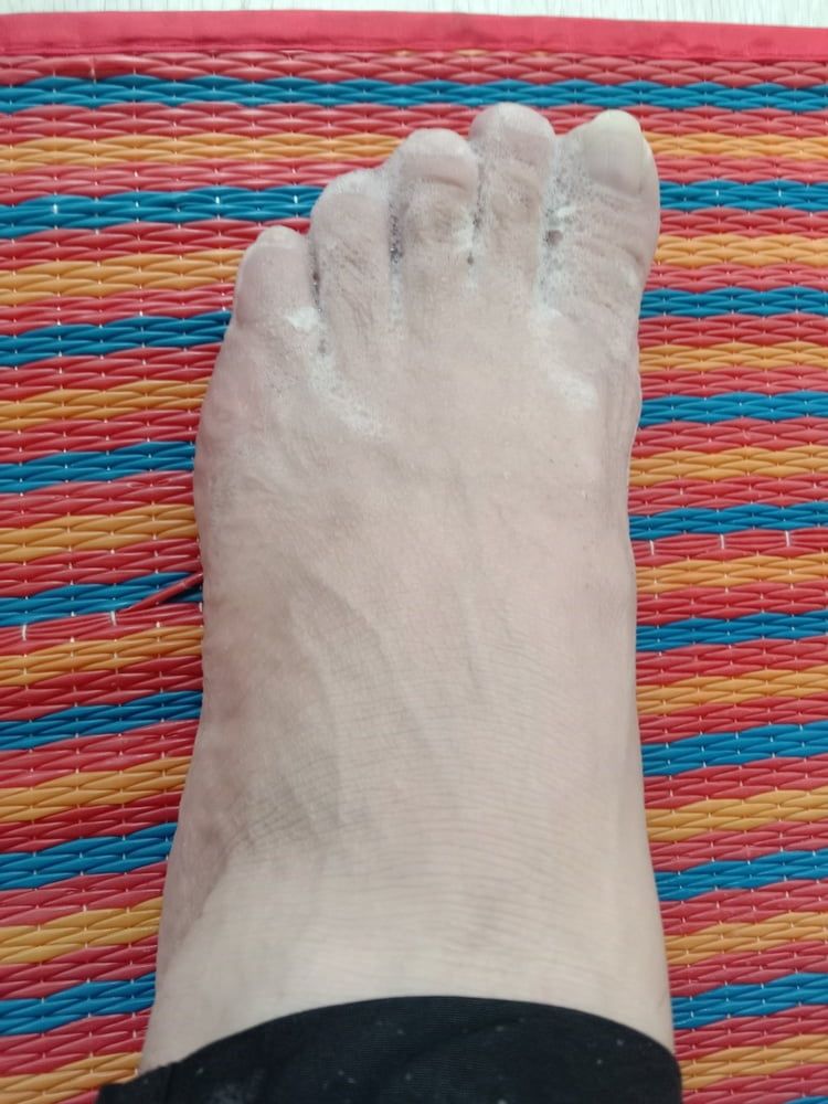 white feet #3