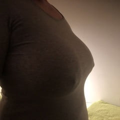 Wifes natural heavy big titts in shirt 