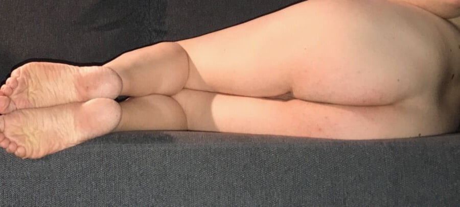My sexy ass and feet at your service #24