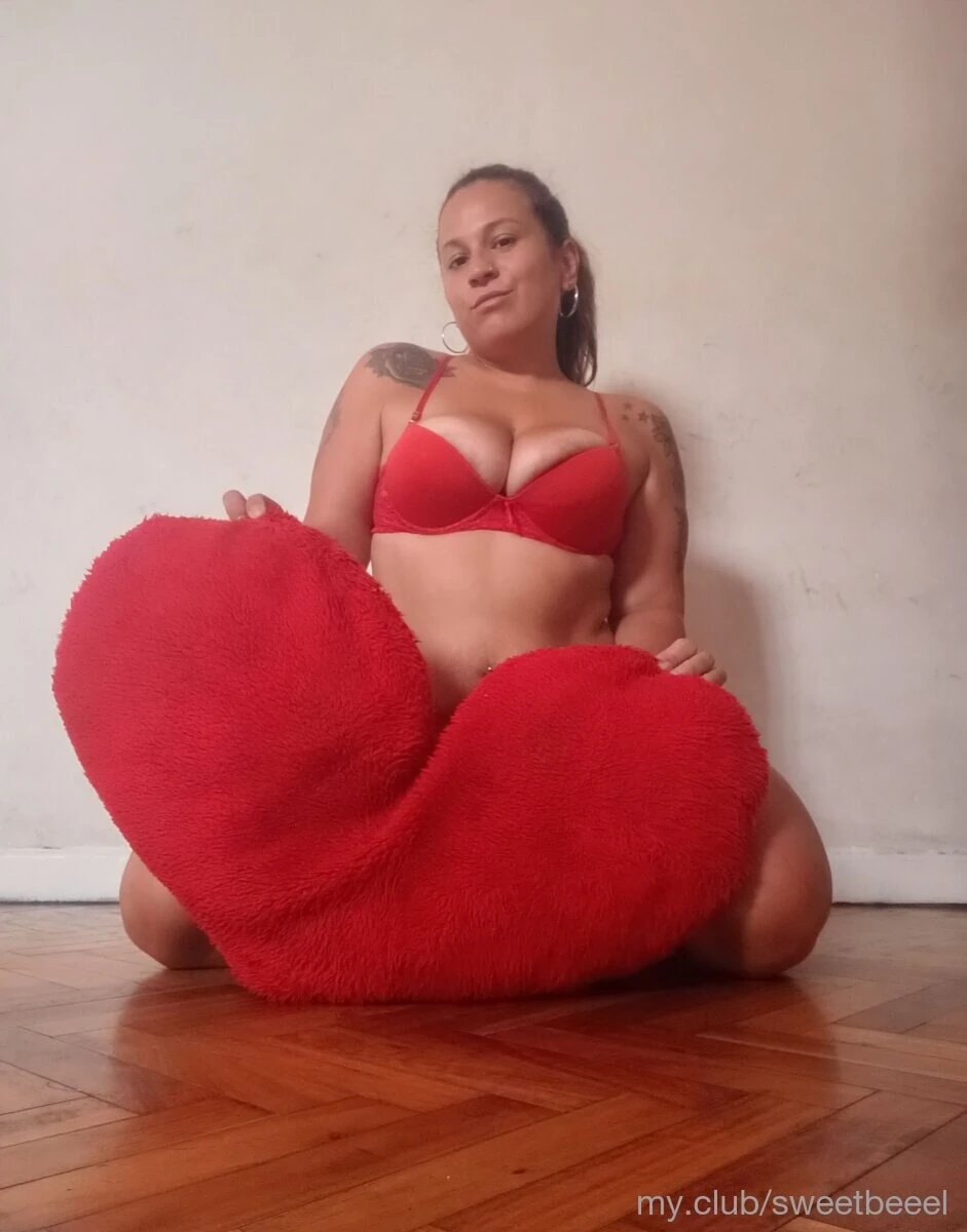 Beeel 💖 Free Photos #2