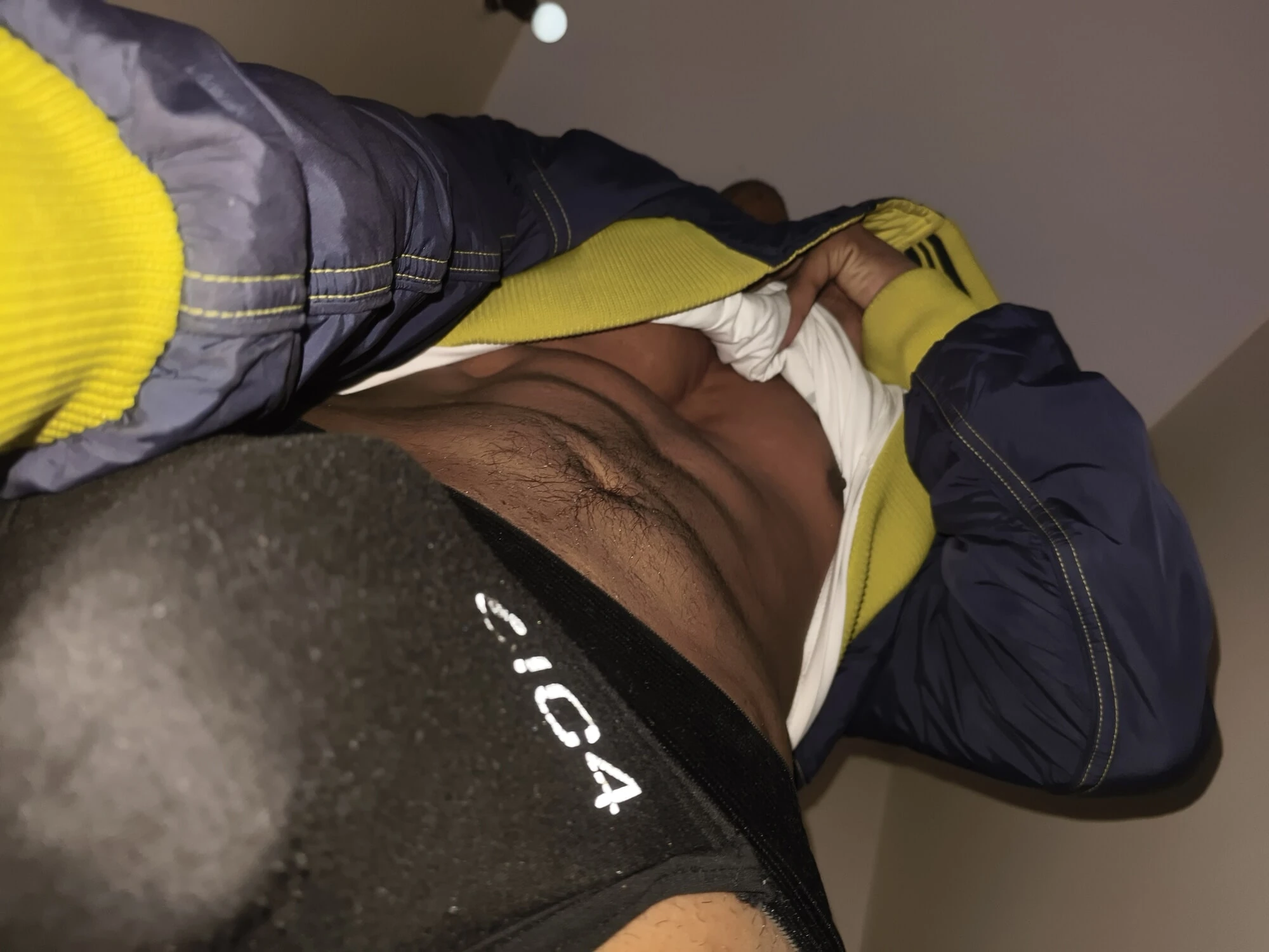 火辣印度男孩画廊