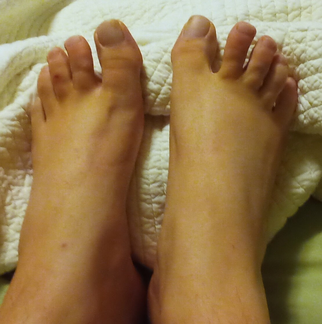Chubby Male Small Penis Bare Feet