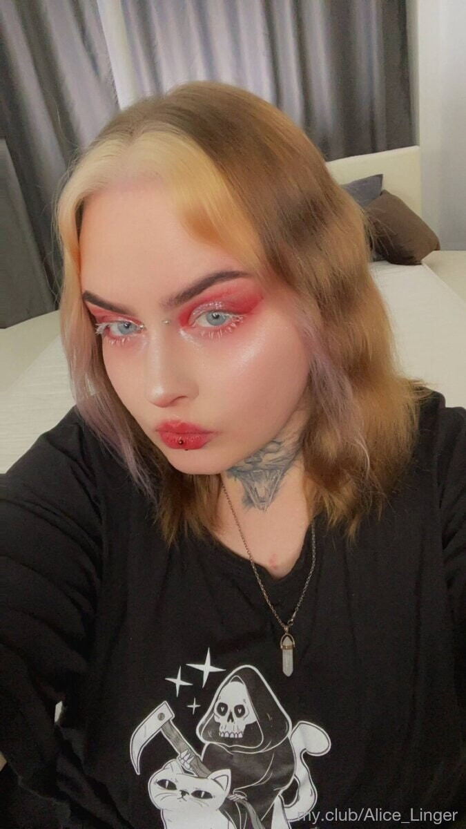 Alice Free Photos #2