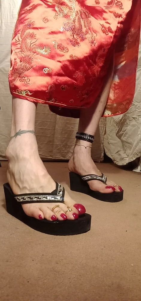 asian ts sexy feet in sandals, mules, high hells .  #32