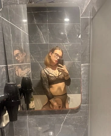 Merve Rose
