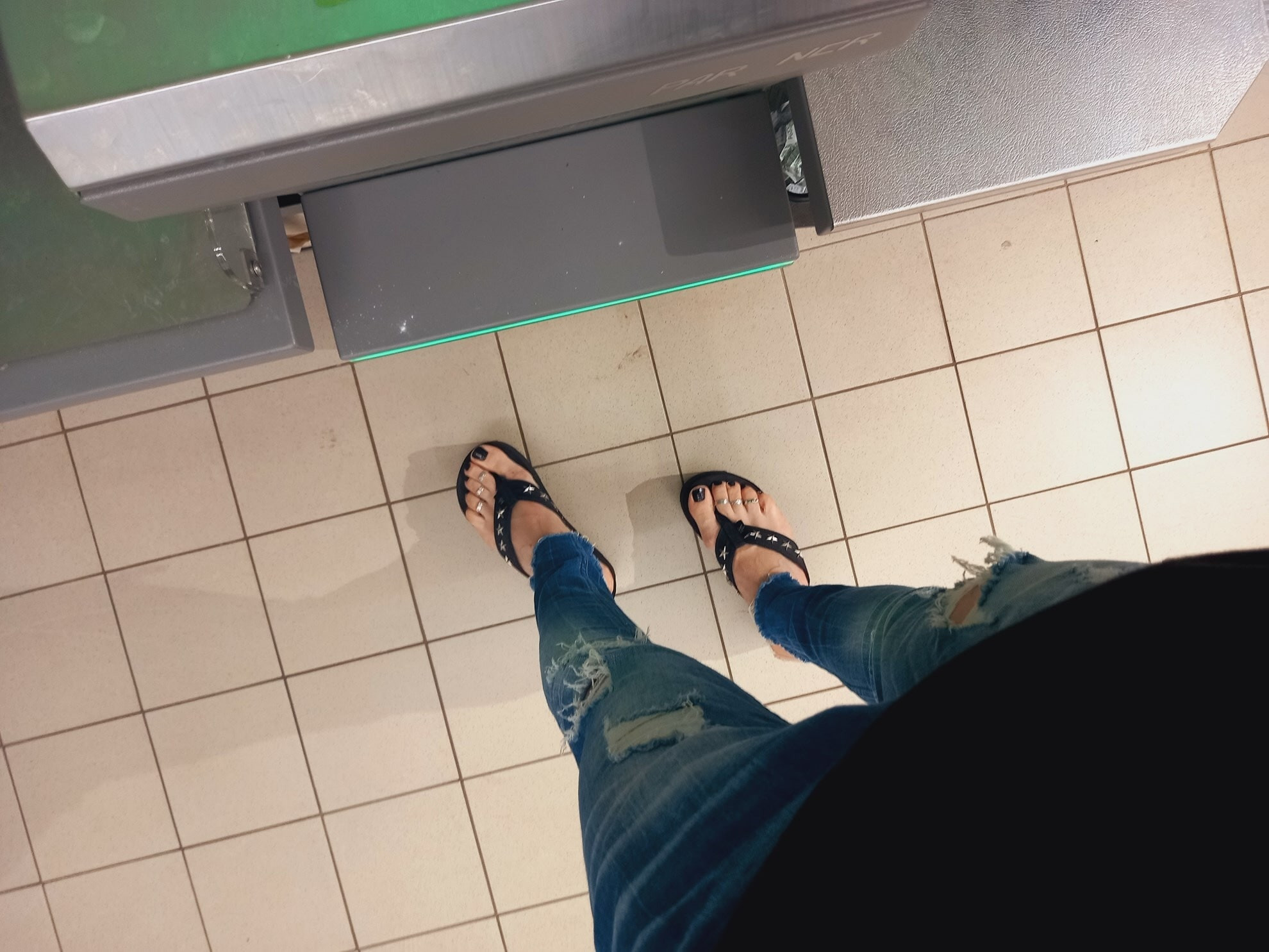 public crossdressing - shopping