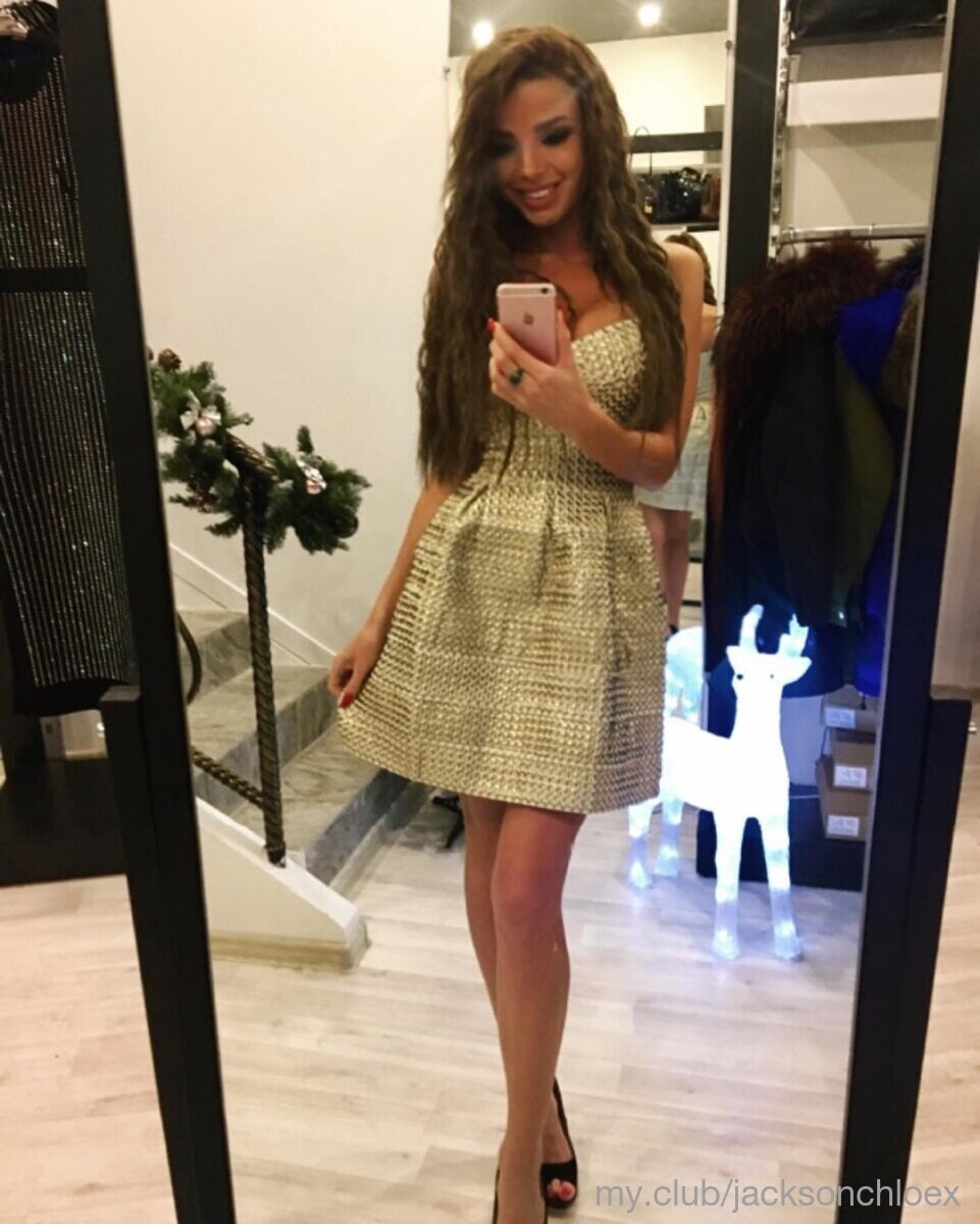 Chloe Free Photos #3