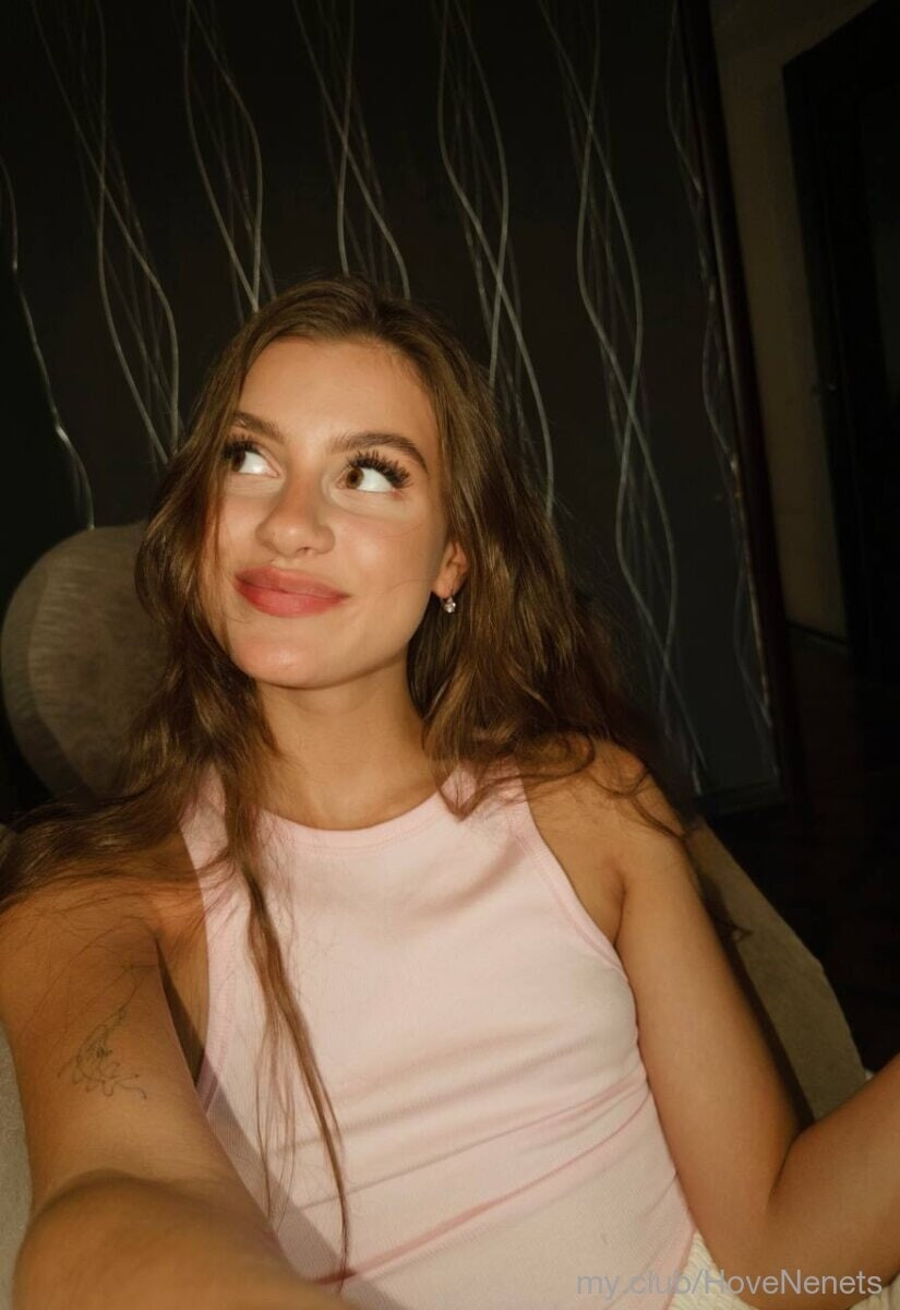 Free Sophie Photos