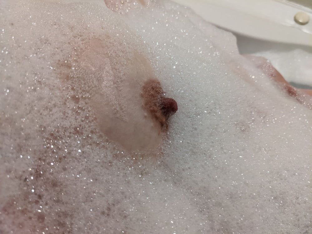 BBW Bath Time #14