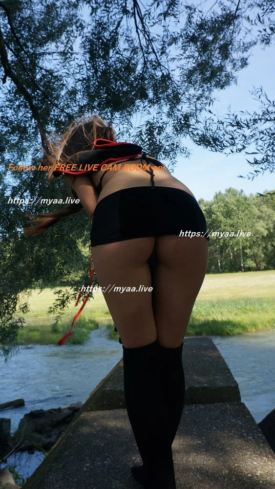 Dracula girl flashing pussy in park  #44