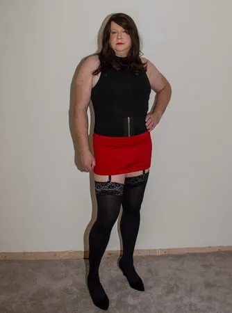 posing mini skirt         