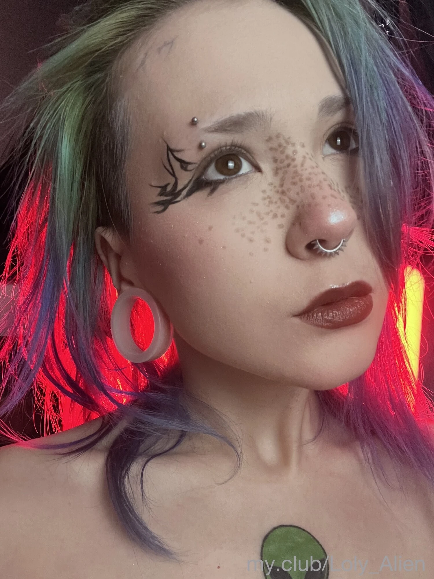 Loly_Alien Free Photos #41