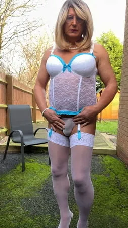 amateur crossdresser kellycd     masturbating in stockings         