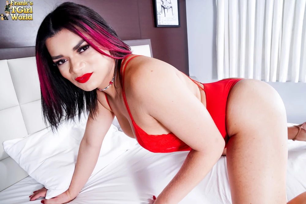 FRANK&#039;S TGIRL WORLD: Superstar Paulina Lima! #25