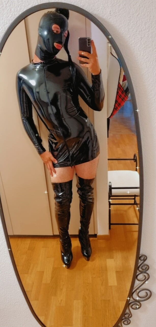 Mia sissy latex whore #11
